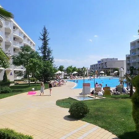 Апартамент With Terrace In Complex *