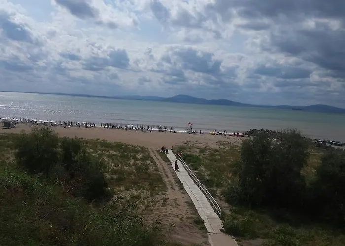 With Terrace In Complex Διαμέρισμα